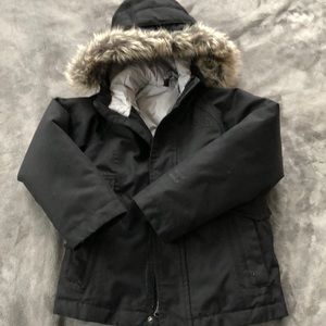 The North Face kid’s hooded down jacket dryvent 550
